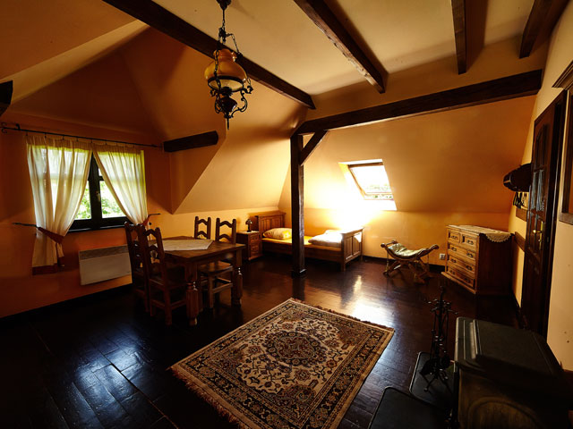 Pod Czarnym Kogutem Bieszczady puhkus mäed ekskursioonid