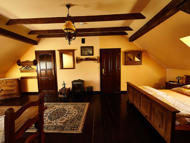 Pod Czarnym Kogutem Bieszczady puhkus mäed ekskursioonid