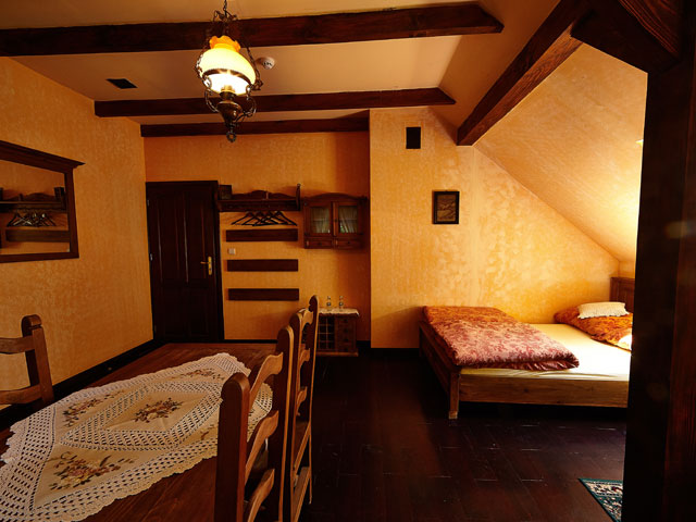 Pod Czarnym Kogutem Bieszczady puhkus mäed ekskursioonid